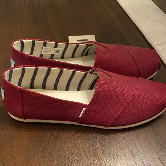 TOMS Crimson Canvas Slip-Ons - Picture 4 of 5